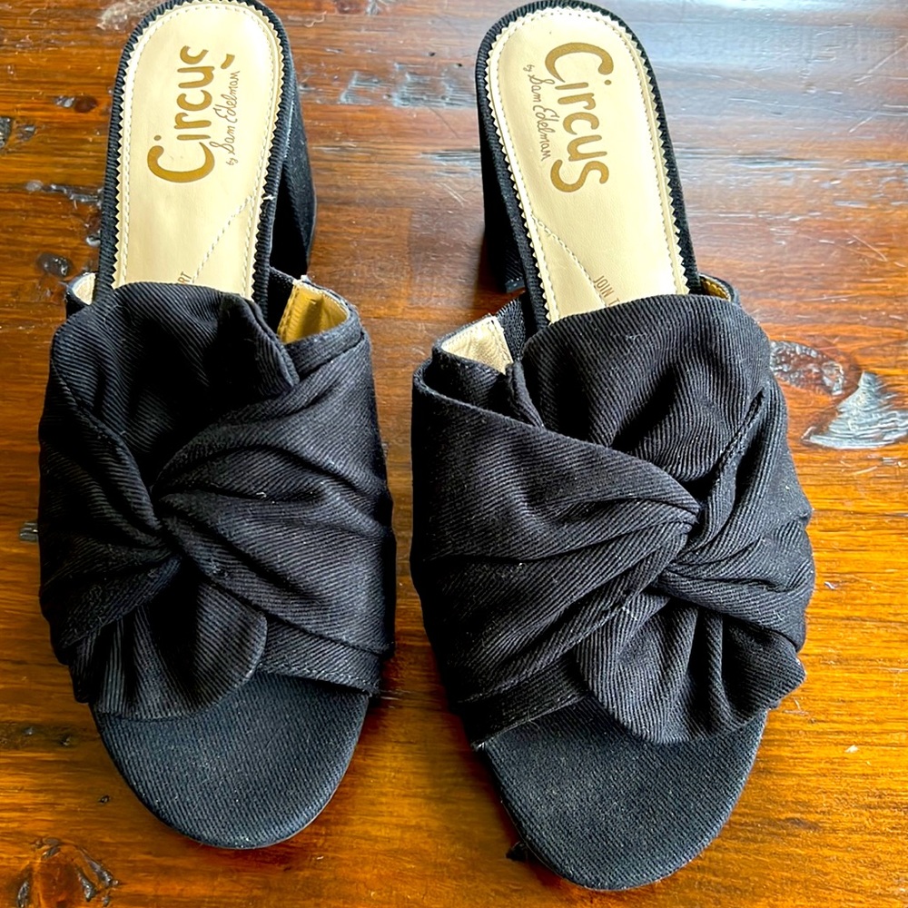 Circus by Sam Edelman black fabric bowed mules - never worn